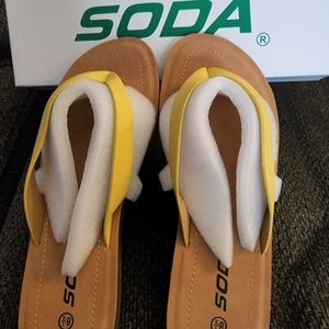 Soda flip flops